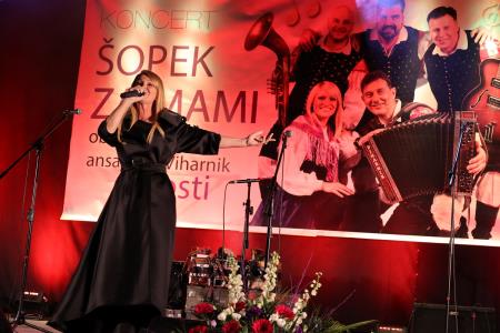 Koncert Šopek za mami ob 30-letnici ansambla Viharnik (88)